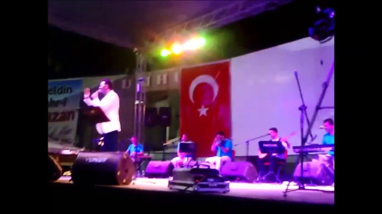 Bedirhan Gökçe Bir Selama Değmedi - yıldız gökte güzel Şiirler Bahtiyar Vahapzade Ugur Arslan