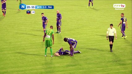 Blessure, Romain julien se tient le dos