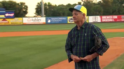 Baseball - Bill Murray tente d'acheter des arbitres