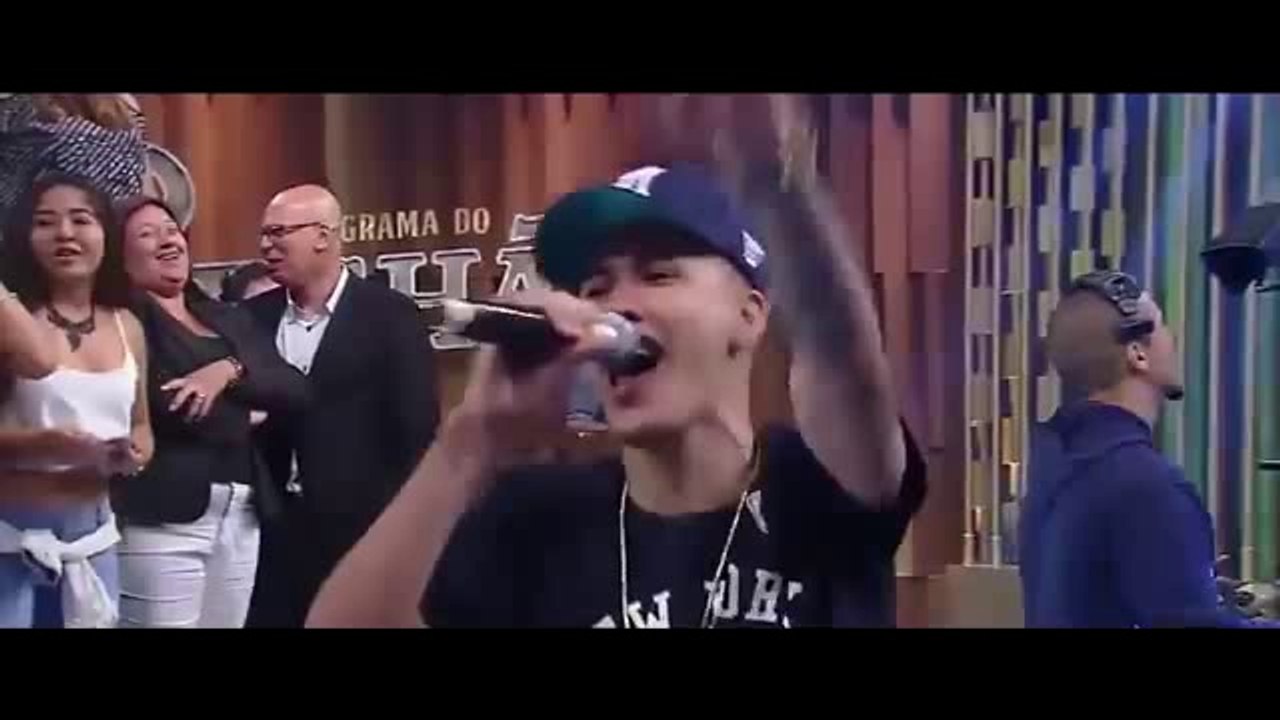 MC Kevinho - Sarrou Gostoso (Web Clipe) DJ R7