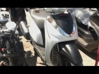 Download Video: Napoli - Traffico di moto rubate verso l'Africa: due arresti (08.04.17)