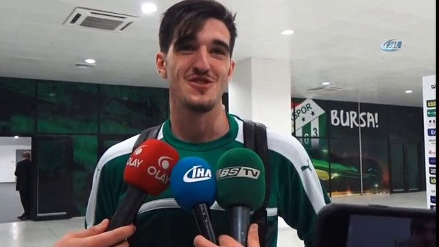 Kubilay Kanatsızkuş Performansıyla Alkış Topladı