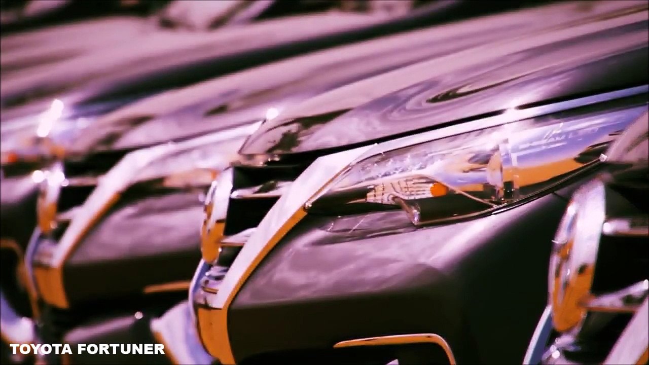 2017 Toyota Fortuner vs 2017 Mitsubishi Pajero Sport