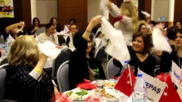 Atakum Belediye Başkanı Taşçı: Biz Yaşatmaya Çalışıyoruz, Onlar Kimyasal Bombalarla Öldürüyor