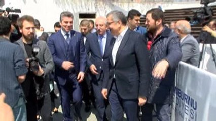 Zeytinburnu'nda Vatandaş Çiğ Köfteye Doydu