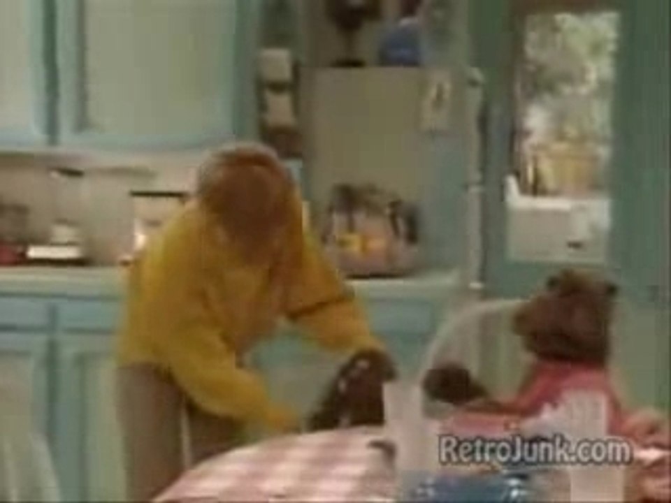 Alf - Intro