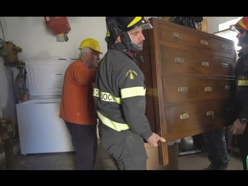 Norcia (PG) - Terremoto, recupero beni a San Pellegrino (08.04.17)