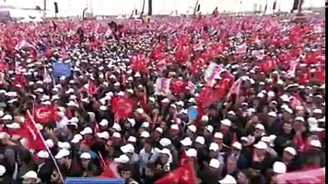 Miting alanına denizden çıkarma