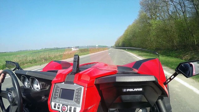 Cerfontaine/Froidchapelle: le Polaris, un véhicule unique, sur la route des Lacs