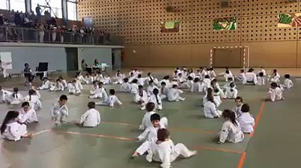 Animation du Beausset le 08.04.17 , échauffement groupé.