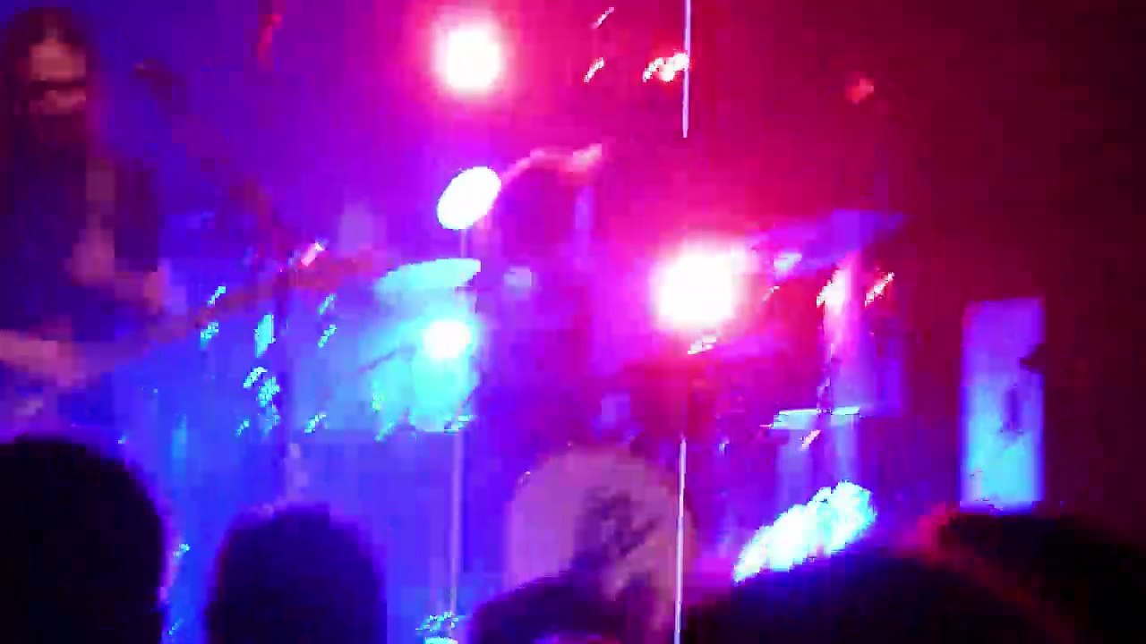 Feeder - "Infrared Ultraviolet" - Folkestone Leas Cliff Hall - 02/04/17
