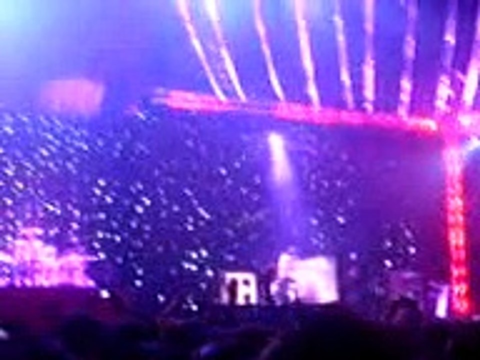 Muse - Hoodoo, Birmingham NEC, 11/14/2006