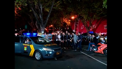 Gawat Rio Tepar Tertabrak Mobil Di Jalan [Anak Jalanan] [1 Feb 2017]