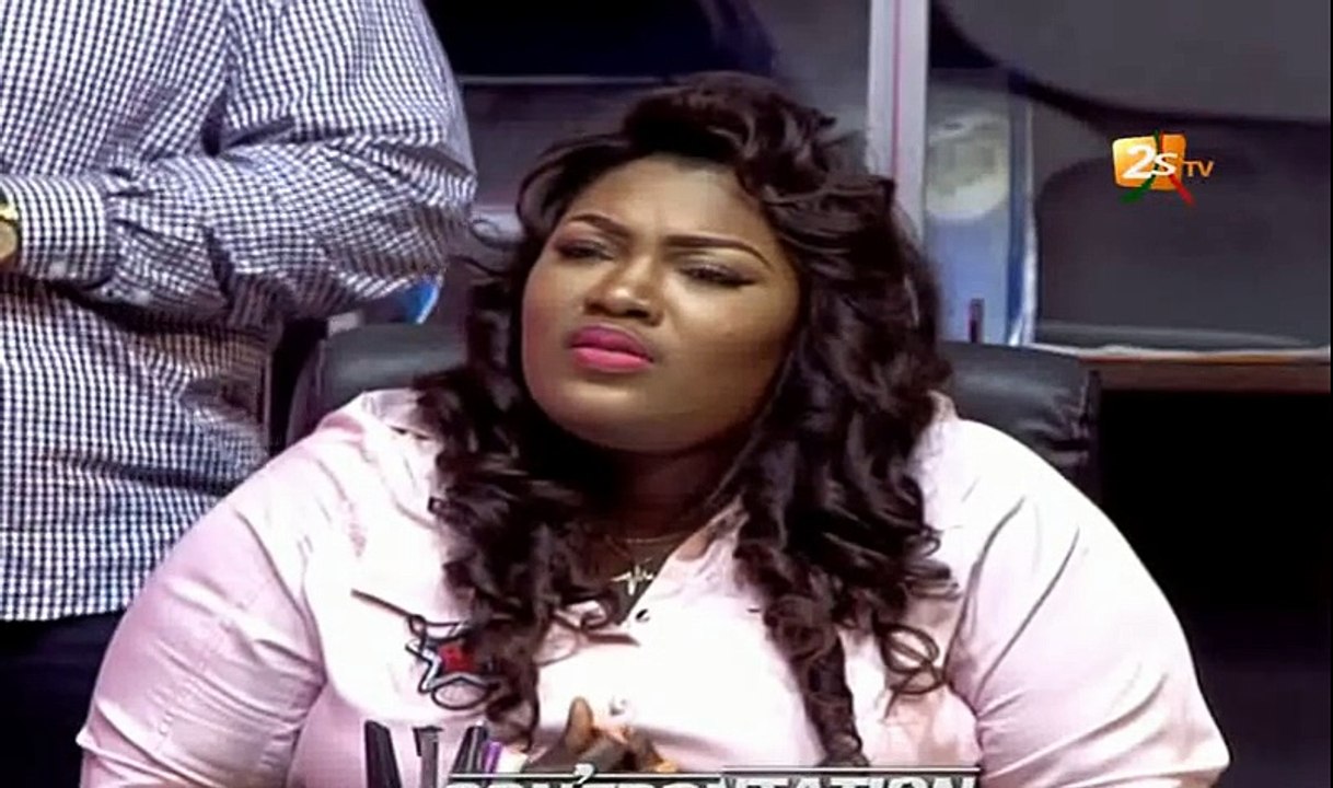 Bijou à Baye Ndiaye "Même les filles qui font rien traînent à Al Bourakh"