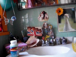 JULIAN LENNON'S BIRTHDAY BLAST-OFF!