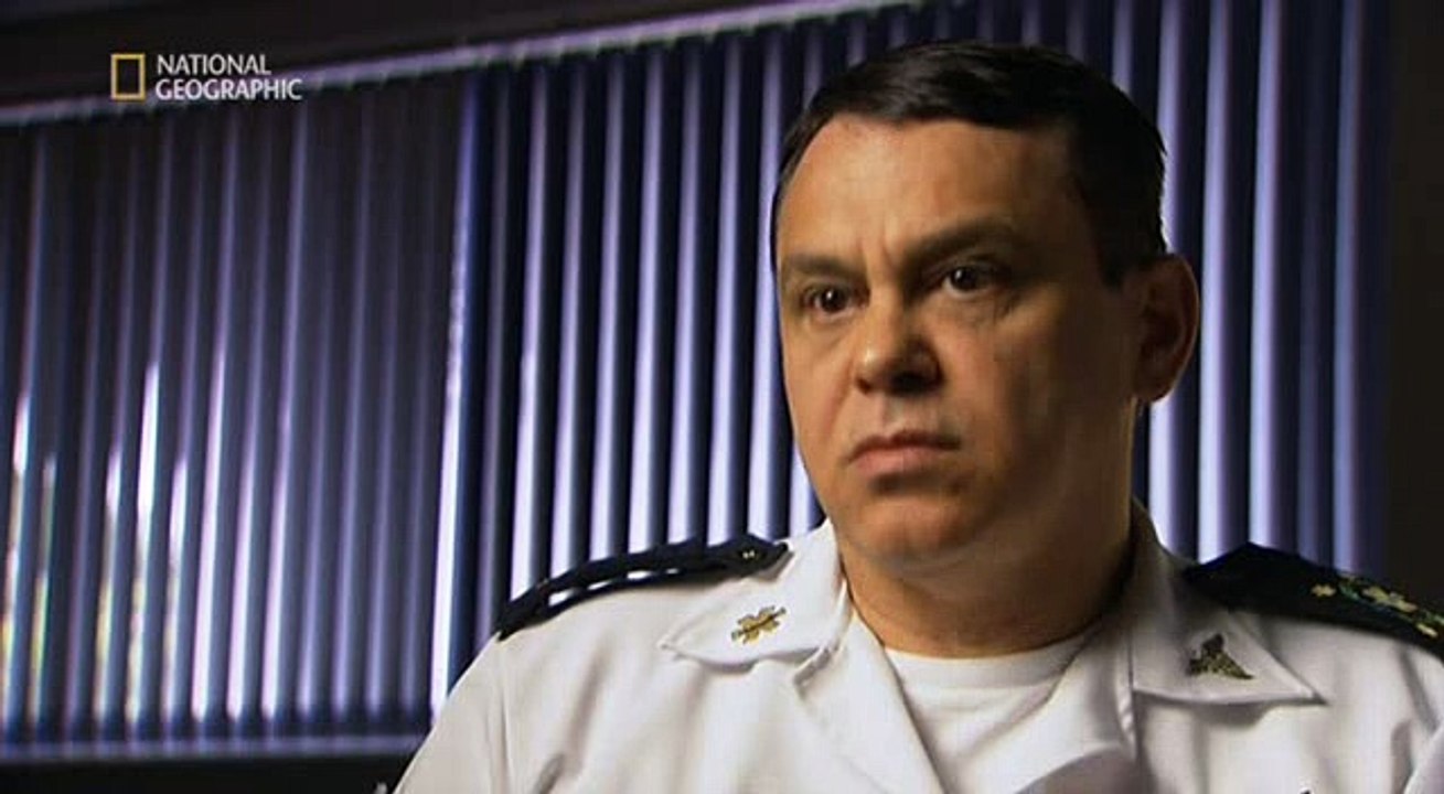 Alarm im Cockpit  S11E01 - Landebahndesaster