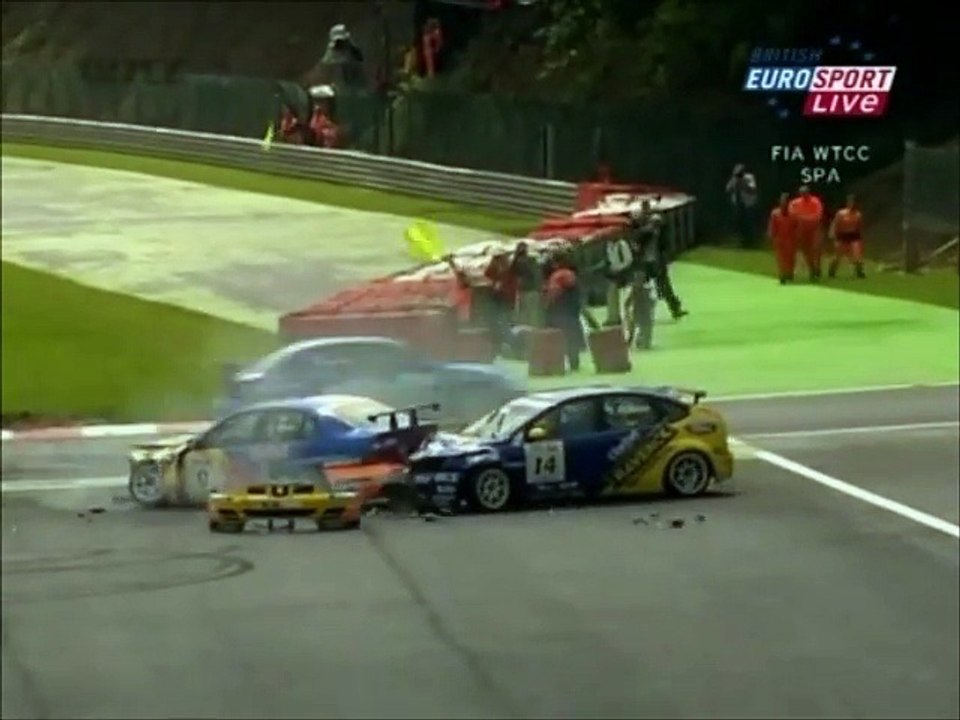 WTCC Spa 2005 Race 2 Big crash Klenke Gene