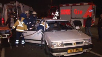 Eyüp'te Trafik Kazası : 2'si Ağır 5 Yaralı
