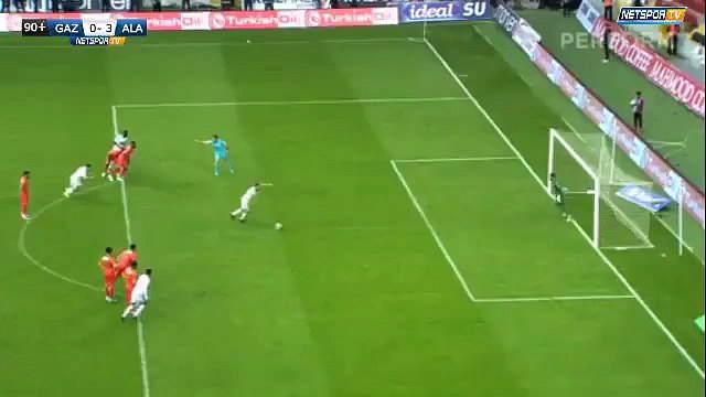 Penalty de Ghilas contre Alanyaspor