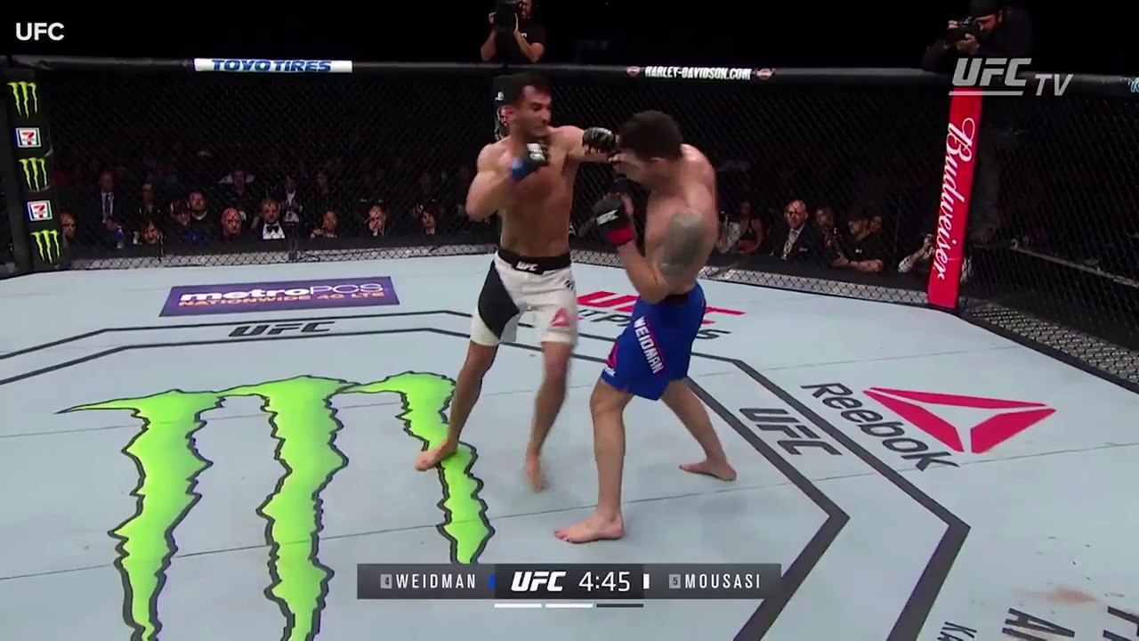 UFC 210 results- Daniel Cormier retains title with submission of Anthony Johnson - CBSSports.com_2