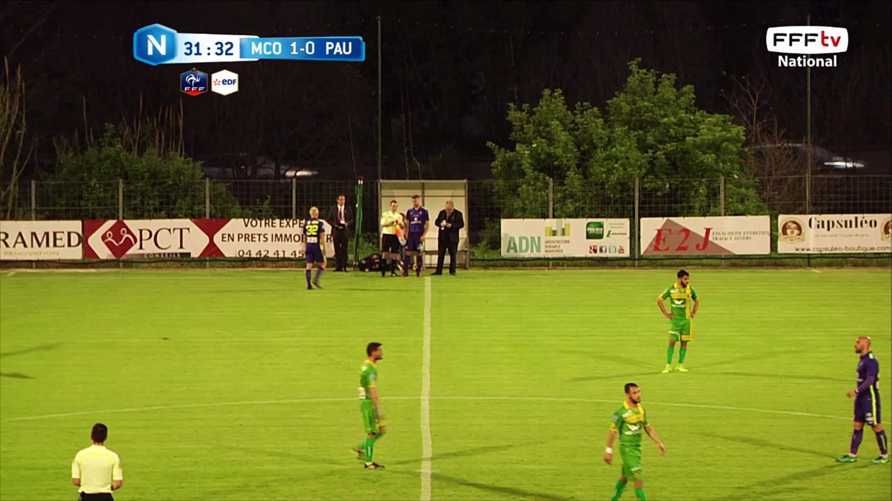 Sortie de Julien Romain suite à sa blessure