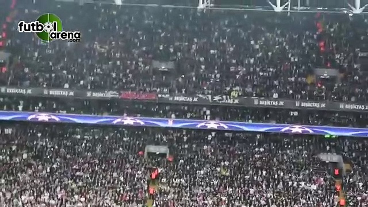 42,000 AMAZING Besiktas fans after the first minute