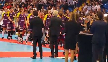 [Final4CDL] Remise des médailles pour le HBC Nantes