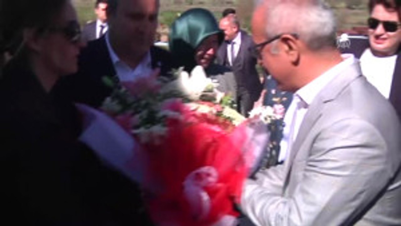 Bakan Elvan: "Hepimiz Bürokrasiden Şikayet Ediyoruz"