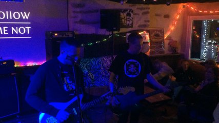 Follow me not en concert à Quimper