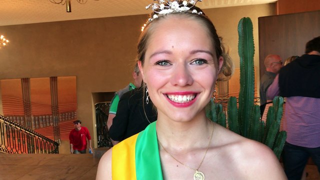 La Reine des Jonquilles Suzy Ruer raconte sa première expérience sur le char de la Fête des Jonquilles