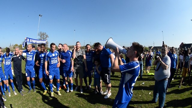 Saint Symphorien champion et ambiance 2.Vidéo Eric Ghislain