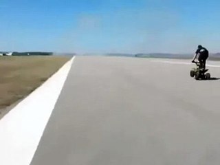 O capeta veio em forma de avião