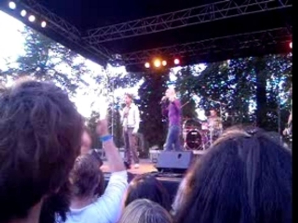 Les Fatals picards "sécurité de l'emploi" Chateau Thierry