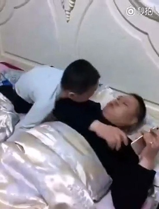 kiss father