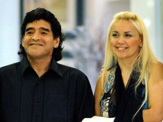 8 Yıllık Aşkı, Diego Maradona'nın Yatak Sırlarını İfşa Etti