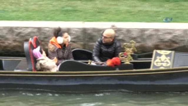 Eskişehir-Özel) Venedik'e Gidemeyenler Hayallerini Eskişehir'de Gerçekleştiriyor