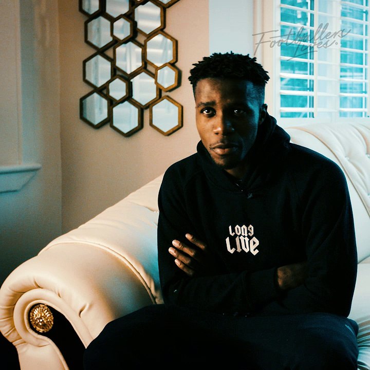 Zaha Palace DJ