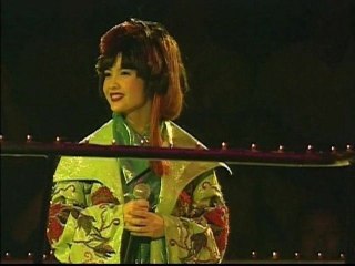 Vivian Chow - Chi Xin Huan Qing Shen