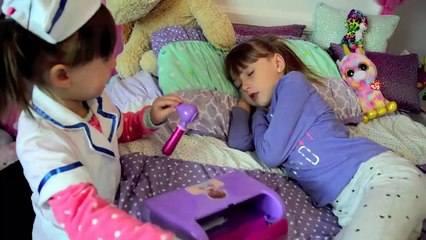 Bad Baby Doctor Kenzie needle in BUTT! Toy Freaks Out!-_R6OL9Oh0wY