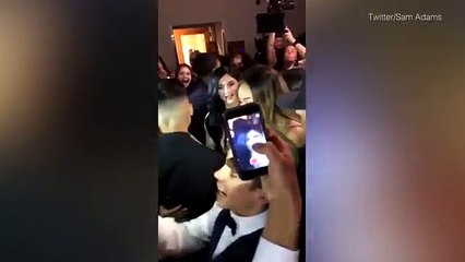 Kylie Jenner flaunts taut tummy in athletic wear _2017