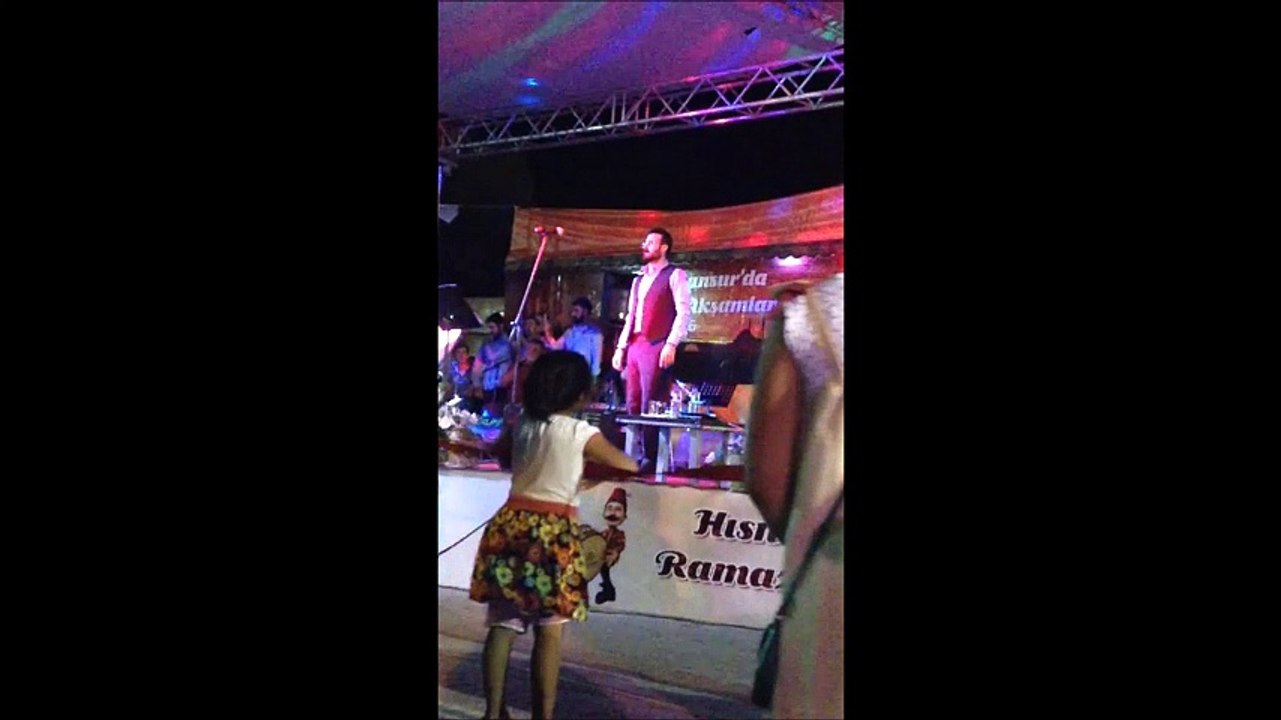 Bedirhan Gökçe Türküler Dolusu Şiir Bedri Rahmi Eyüpoğlu