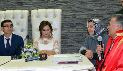 İLK ÜÇ AYDA MELİKGAZİ’DE 575 ÇİFT 'EVET' DEDİ