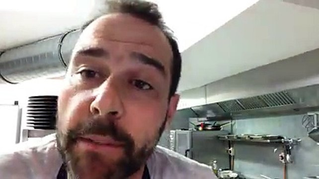 Excédé par les commentaires sur Tripadvisor, un chef devient fou