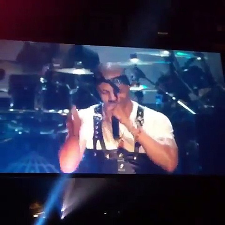 Alicia Keys, T.I. & More Remember Tupac With Epic Tribute At Rock & Roll Hall Of Fame