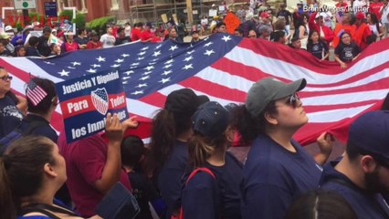 Thousands Gather for Immigrant Rights March in Dallas