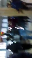 ردة فعل الموقوفين من جماهير الترجي عند سماعهم بهدف طه ياسين لخنيسي...شنعة عالمية في قلب مركز الاقليم بسوسة..والله لحمك يقشعر