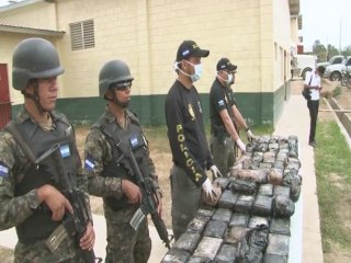 Droga encontrada en avioneta calcinada