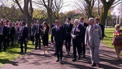 Royals pay tribute to Canadians who fought in WW1