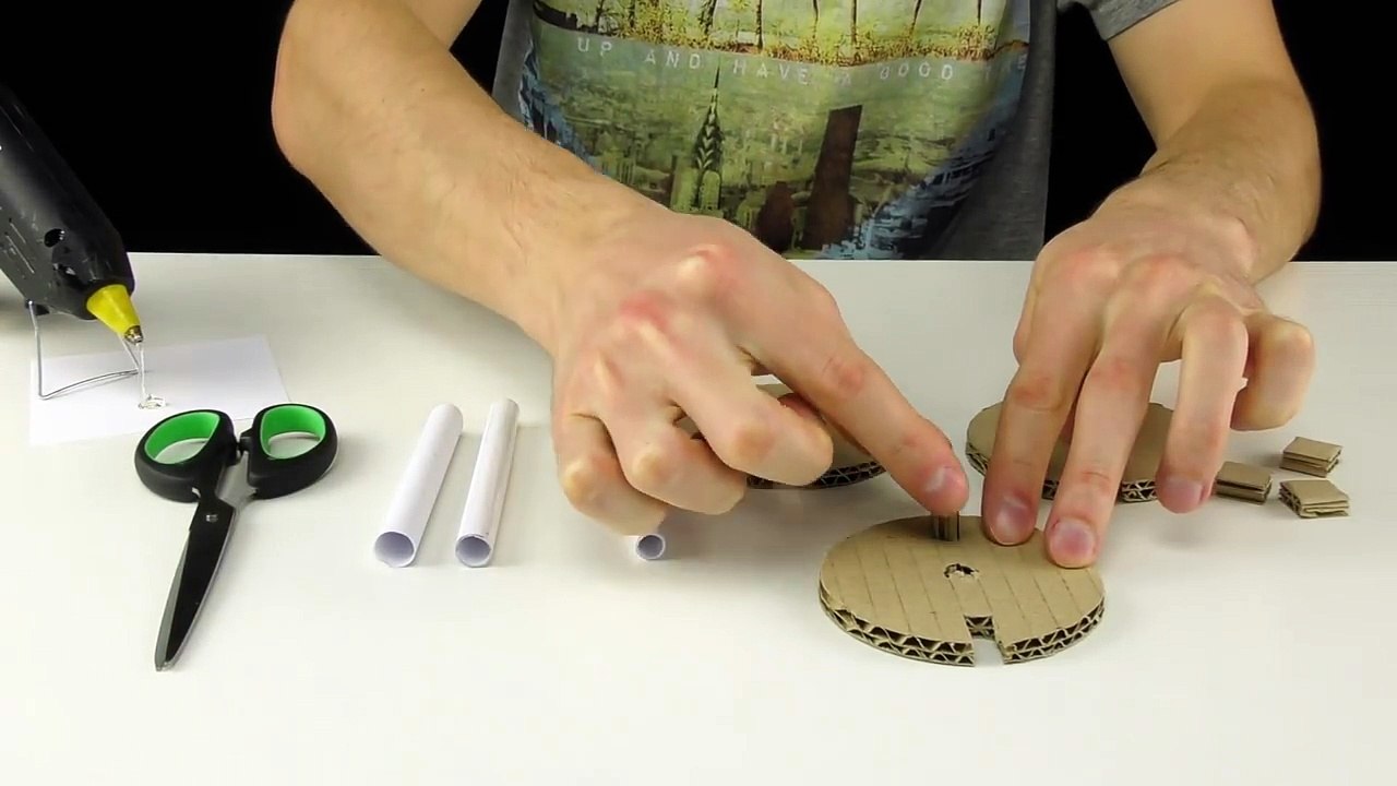 Coffre-fort en carton