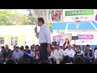 Asegura Hicks que reunión con Sinhue es especulación